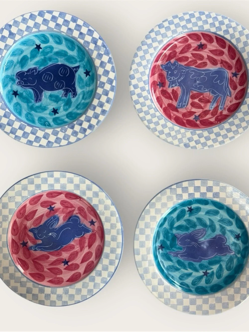 Daniel Lasser studio pottery Hand-Painted Animal dinner plate #4 bunny blue